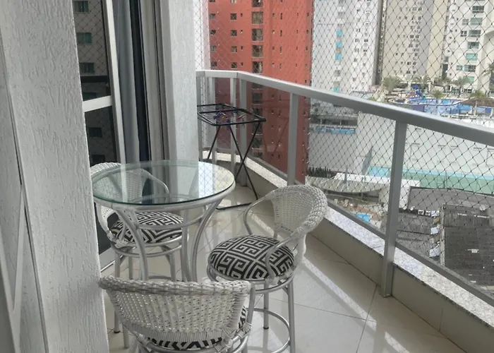 Ap De Fundos Em Condominio Beira Mar Com Garagem, Wifi E Tv A Cabo