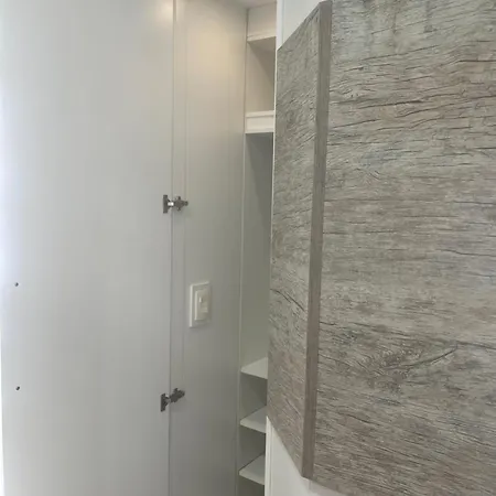 Ap De Fundos Em Condominio Beira Mar Com Garagem, Wifi E Tv A Cabo Balneário Camboriú Exterior foto