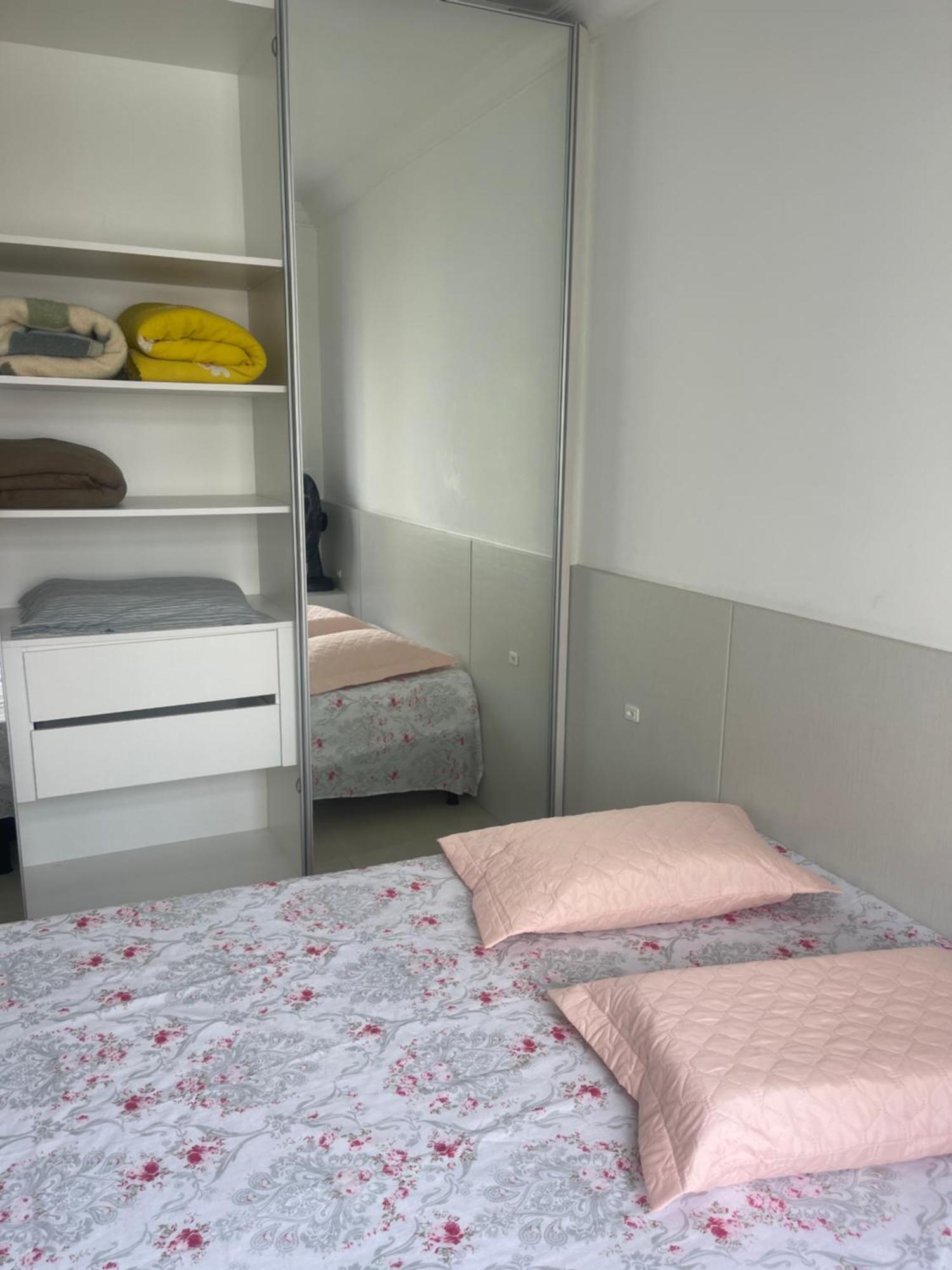 Ap De Fundos Em Beira Mar Com Garagem, Wifi E Tv A Cabo Apartment Balneario Camboriu