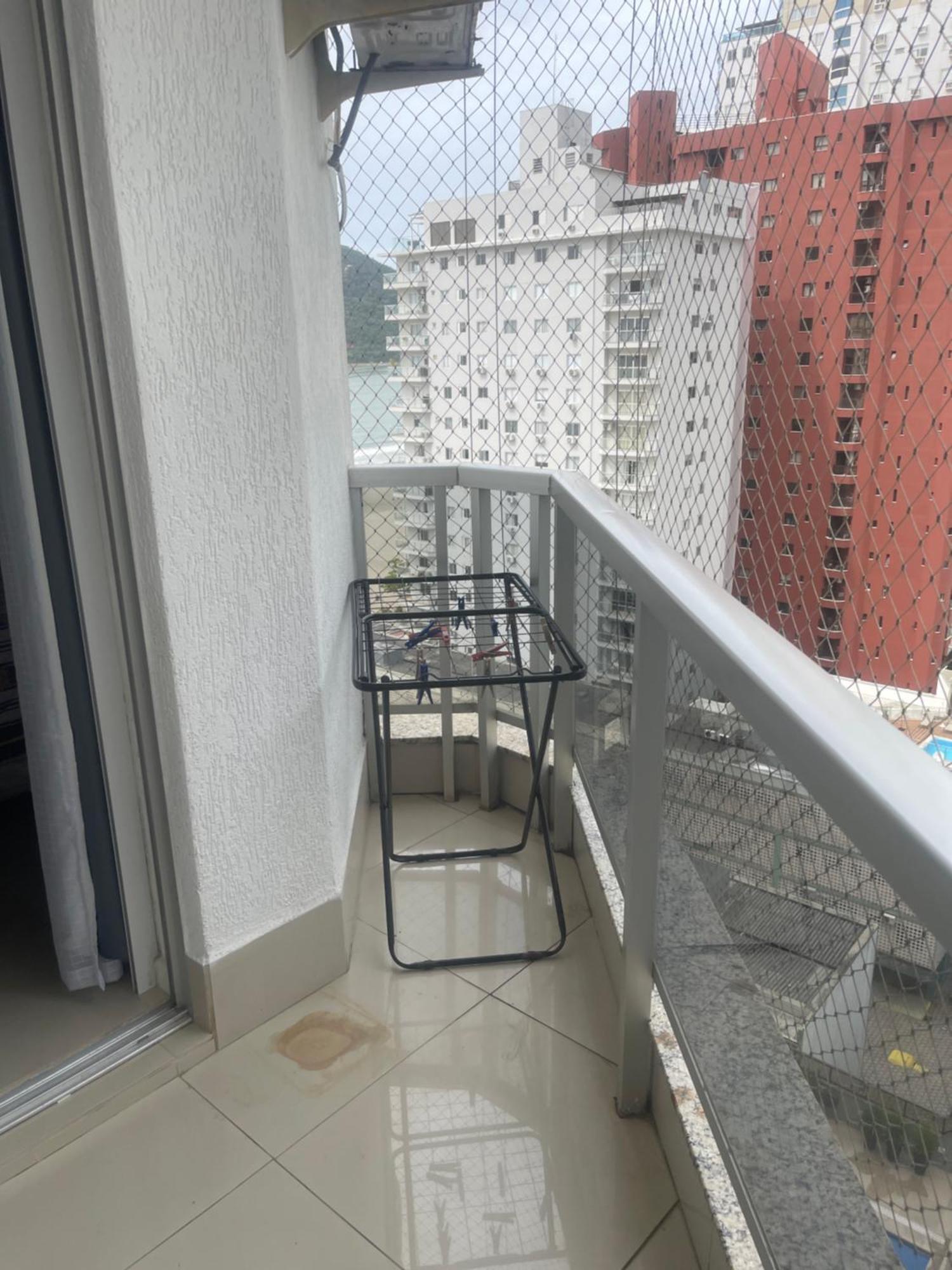 Apartment Ap De Fundos Em Beira Mar Com Garagem, Wifi E Tv A Cabo Balneario Camboriu
