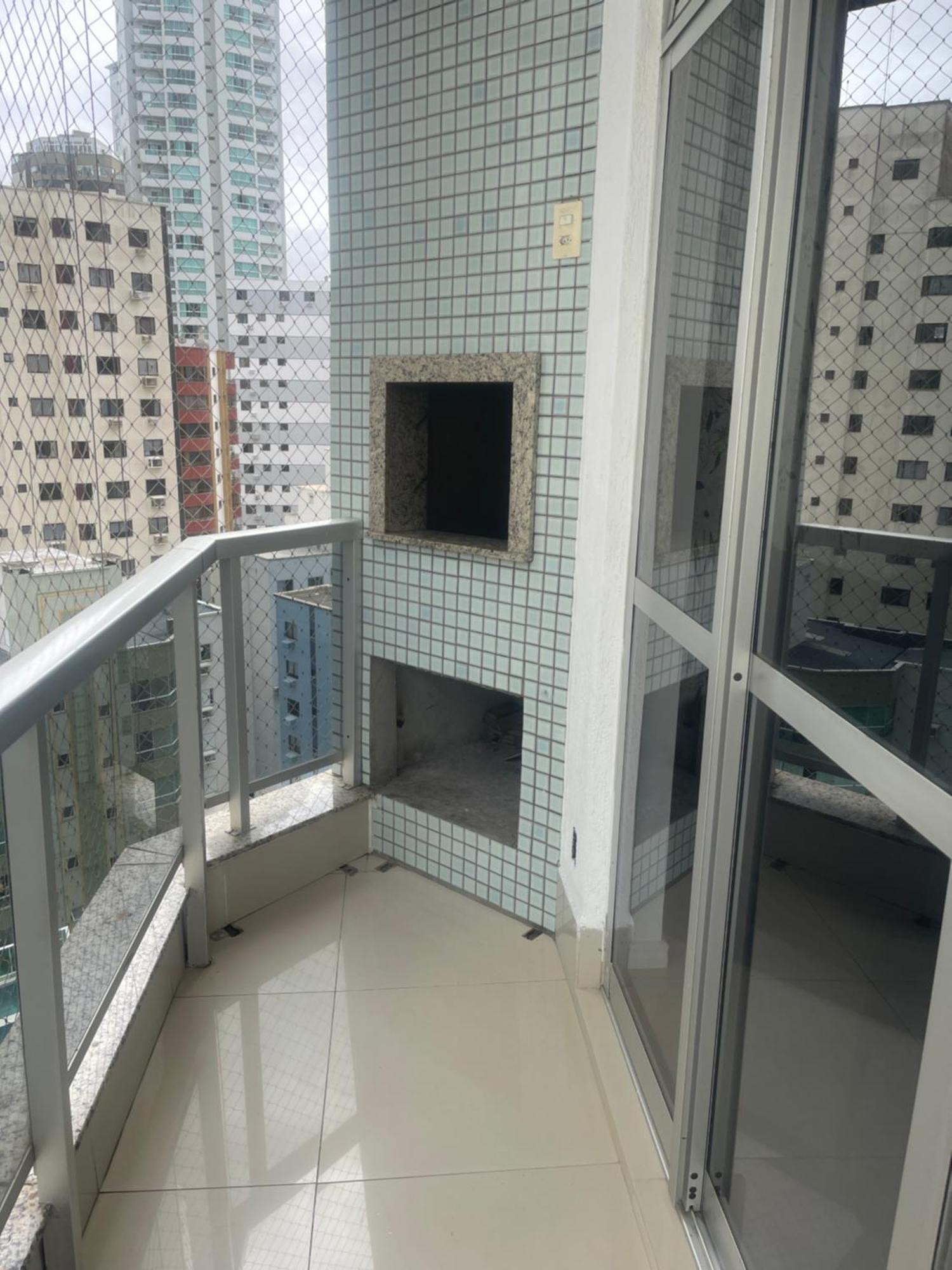 Ap De Fundos Em Beira Mar Com Garagem, Wifi E Tv A Cabo *